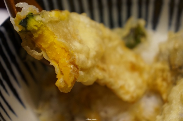 [試吃]台北捷運芝山 叁元天天丼専門店~巷弄裡人氣的日式丼飯
