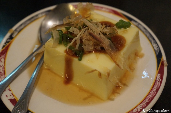 [北投在地美食]台北滿客屋拉麵~來自溫泉的蛋和豆腐，大推的其實是排骨XD