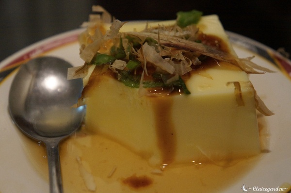 [北投在地美食]台北滿客屋拉麵~來自溫泉的蛋和豆腐，大推的其實是排骨XD