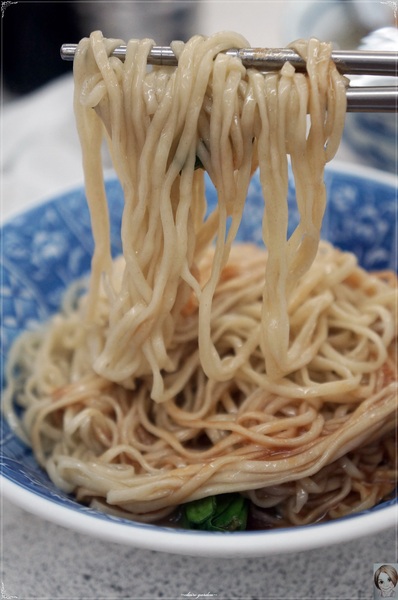 [庶民美食]台北捷運雙連站意麵王~80年老店的好滋味
