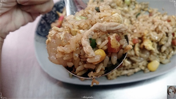 [庶民美食]北投清江街無名小吃~在地人推薦高CP值炒飯