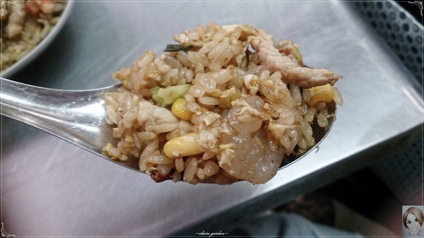 [庶民美食]北投清江街無名小吃~在地人推薦高CP值炒飯