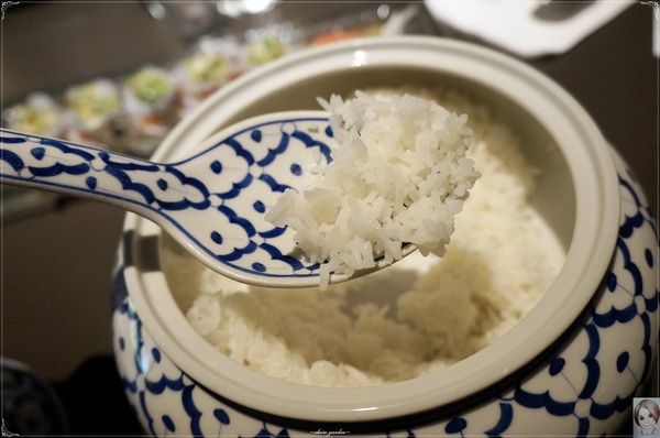 [試吃]台北 捷運忠孝復興 泰集-Thai-Bazaar~心中的前幾名泰式生蝦料理XD