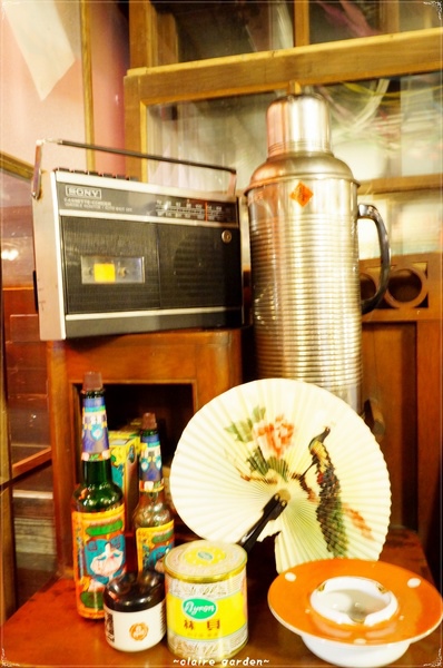 台北捷運中山站 午食年代蹦啾好吃餐廳 ~懷舊氣氛餐廳賣的竟然是？？