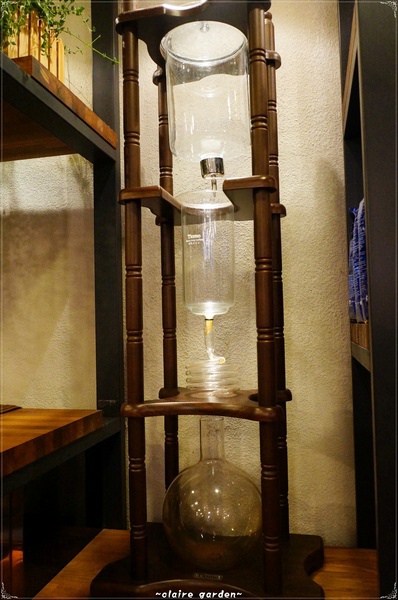 台北捷運公館站 路燈咖啡館~調色盤也上餐桌啦