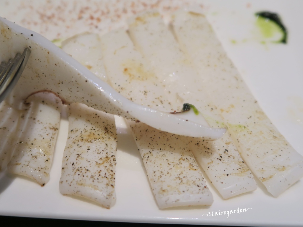 台北 捷運忠孝敦化站 Mosun墨賞新鐵板料理~12道精緻料理,火焰鴨胸&活跳跳龍蝦秀 台北 捷運忠孝敦化站 Mosun墨賞新鐵板料理~12道精緻料理,火焰鴨胸&活跳跳龍蝦秀