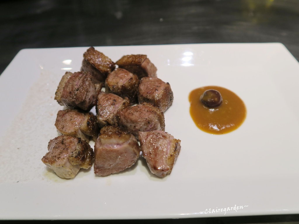 台北 捷運忠孝敦化站 Mosun墨賞新鐵板料理~12道精緻料理,火焰鴨胸&活跳跳龍蝦秀 台北 捷運忠孝敦化站 Mosun墨賞新鐵板料理~12道精緻料理,火焰鴨胸&活跳跳龍蝦秀