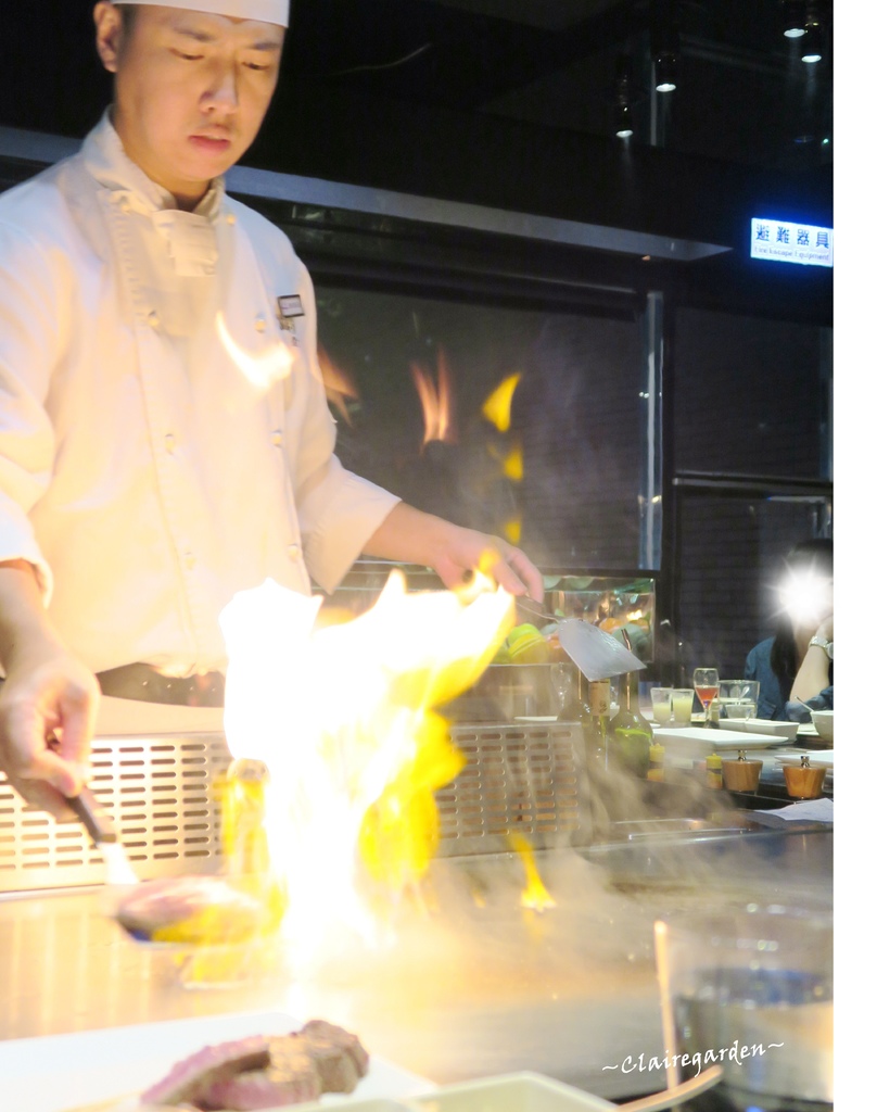 台北 捷運忠孝敦化站 Mosun墨賞新鐵板料理~12道精緻料理,火焰鴨胸&活跳跳龍蝦秀 台北 捷運忠孝敦化站 Mosun墨賞新鐵板料理~12道精緻料理,火焰鴨胸&活跳跳龍蝦秀