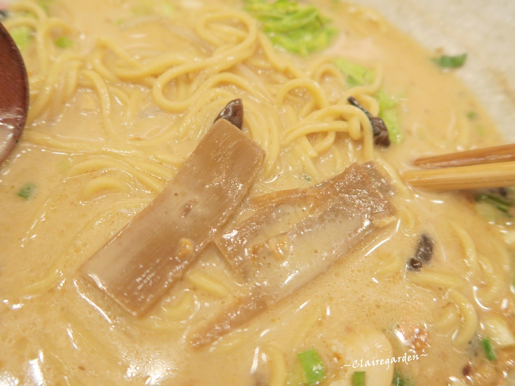 [南崁菜鳥覓食記] 江戶拉面亭~北海道香濃甜湯頭。香噴噴好厲害炸雞