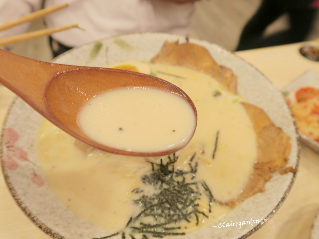 [南崁菜鳥覓食記] 江戶拉面亭~北海道香濃甜湯頭。香噴噴好厲害炸雞