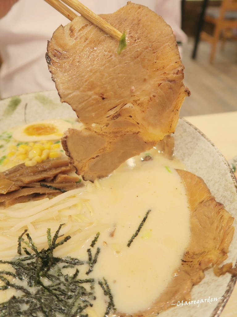 [南崁菜鳥覓食記] 江戶拉面亭~北海道香濃甜湯頭。香噴噴好厲害炸雞