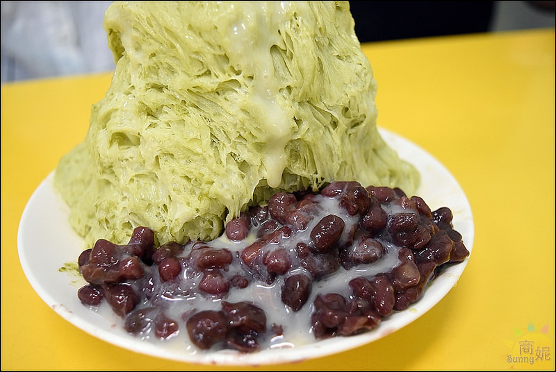 豐原冰品。大碗公剉冰豐原店。大碗又好吃天氣熱就想到它 豐原冰品。大碗公剉冰豐原店。大碗又好吃天氣熱就想到它