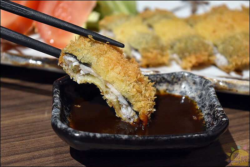 台中好吃鰻魚飯。御成町浪漫鰻屋老虎城店(附最新菜單)。鰻魚飯、丼飯通通大份量好好吃!!小菜湯品鰻魚醬汁免費續。本文登上奇摩首頁