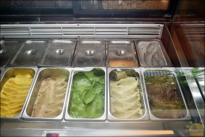 台中早午餐推薦。莎莎莉朵Sausalito CAFE(附最新菜單)。美術館周邊祕密花園。餐點豐盛份量紮實好看又好吃。本文登上愛食記月排行冠軍