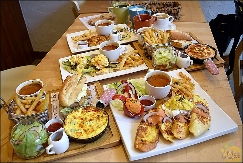 台中早午餐推薦。莎莎莉朵Sausalito CAFE(附最新菜單)。美術館周邊祕密花園。餐點豐盛份量紮實好看又好吃。本文登上愛食記月排行冠軍