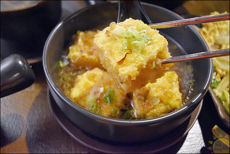 台中大里美食新開幕工業風串燒。餤 工業燒(附最新菜單)。深夜食堂宵夜新據點 台中大里美食新開幕工業風串燒。餤 工業燒(附最新菜單)。深夜食堂宵夜新據點