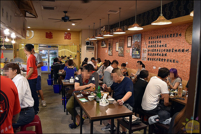 台中美食現烤霸王級活海鮮。リ味館。食尚玩家、民視新聞報導生鮮水產現烤海鮮吃過都說讚。老饕推薦點隱藏版就對了。本文登上奇摩首頁