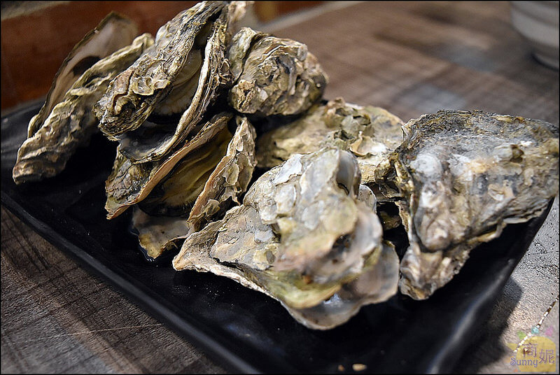 台中美食現烤霸王級活海鮮。リ味館。食尚玩家、民視新聞報導生鮮水產現烤海鮮吃過都說讚。老饕推薦點隱藏版就對了。本文登上奇摩首頁