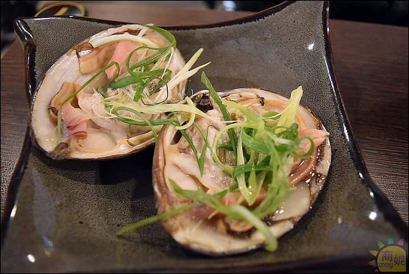 台中美食現烤霸王級活海鮮。リ味館。食尚玩家、民視新聞報導生鮮水產現烤海鮮吃過都說讚。老饕推薦點隱藏版就對了。本文登上奇摩首頁