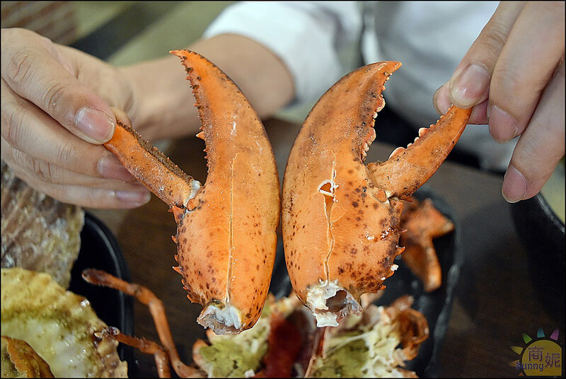 台中美食現烤霸王級活海鮮。リ味館。食尚玩家、民視新聞報導生鮮水產現烤海鮮吃過都說讚。老饕推薦點隱藏版就對了。本文登上奇摩首頁