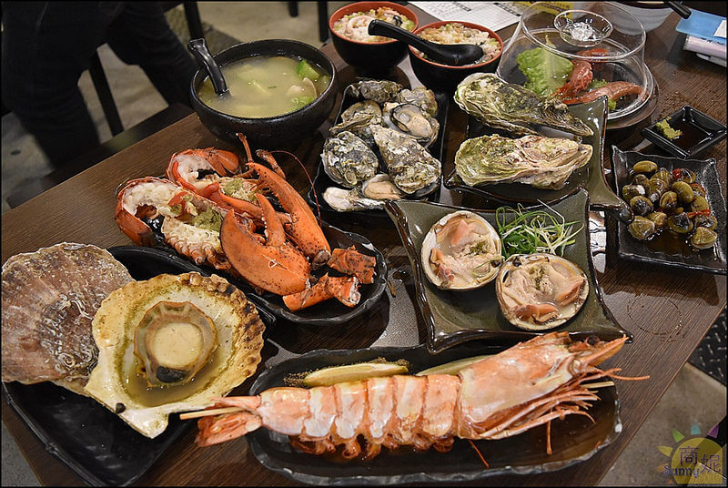 台中美食現烤霸王級活海鮮。リ味館。食尚玩家、民視新聞報導生鮮水產現烤海鮮吃過都說讚。老饕推薦點隱藏版就對了。本文登上奇摩首頁
