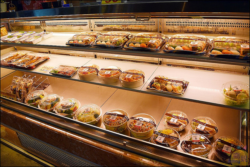 台中隱藏版美食。鵝房宮無菜單日本料理。新一點利黃昏市場排隊名店。小店私藏大料理道道美味充滿驚喜!。本文登上奇摩首頁