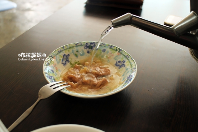 【南投埔里小吃】埔里必吃銅板小吃！超Q埔里肉圓@埔里阿菊肉圓-肉圓