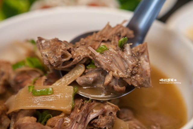 【埔里美食餐廳推薦】都市人最嚮往！自然系鄉村餐廳～好吃有特色@河岸小棧-自然系