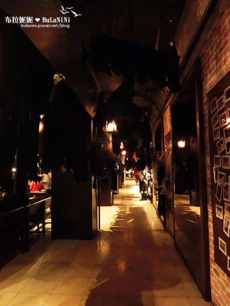  【台中美食餐廳】金色三麥-台中市政店@萬聖節氣氛！與好友的週六夜晚-台中