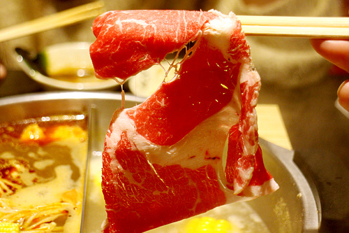 【羽諾食記】板橋美食~鬼椒麻辣王頂級鴛鴦麻辣火鍋-台北
