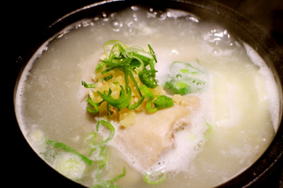 【羽諾食記】東區必吃韓式料理~The Owl 敖唷 - 韓式湯飯專賣-台北