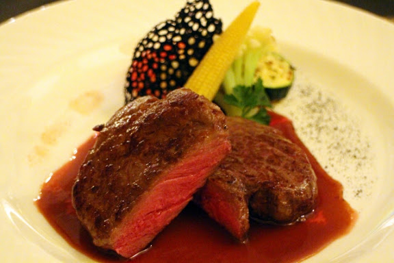 【羽諾食記】敦化南路巷弄美食~美味餐點&悅耳歌聲-Bistro sauce-台北