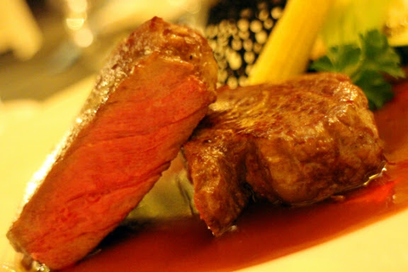 【羽諾食記】敦化南路巷弄美食~美味餐點&悅耳歌聲-Bistro sauce-台北