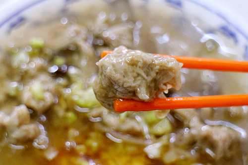【羽諾食記】CP值爆表~臺中中正路小吃●古早味●爌肉飯-台中