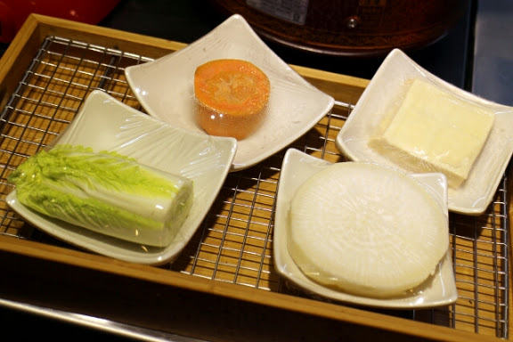 【羽諾食記】燦星餐飲新品牌~五食五心烏龍麵-微風南京店B2-台北