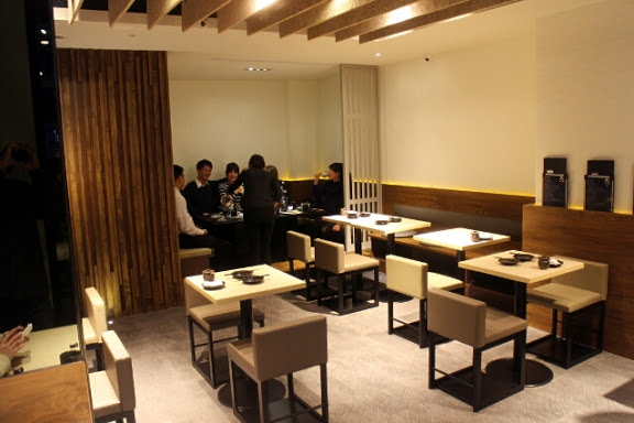 【羽諾食記】東區必吃美食-華麗生魚片饗宴~天八日式居酒屋-忠孝店-台北 【羽諾食記】東區必吃美食-華麗生魚片饗宴~天八日式居酒屋-忠孝店-台北
