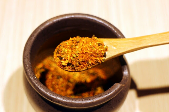 【羽諾食記】東區必吃美食-華麗生魚片饗宴~天八日式居酒屋-忠孝店-台北 【羽諾食記】東區必吃美食-華麗生魚片饗宴~天八日式居酒屋-忠孝店-台北