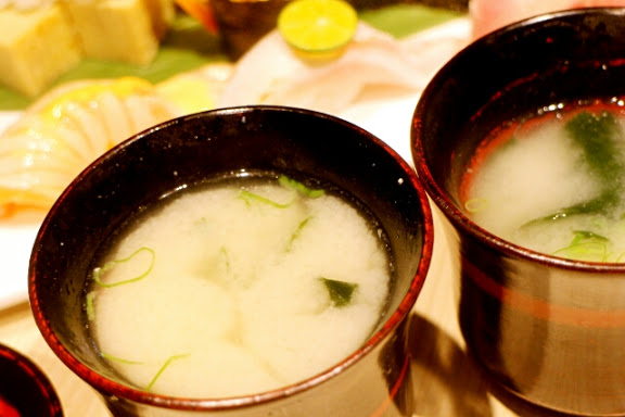 【羽諾食記】東區必吃美食-華麗生魚片饗宴~天八日式居酒屋-忠孝店-台北 【羽諾食記】東區必吃美食-華麗生魚片饗宴~天八日式居酒屋-忠孝店-台北