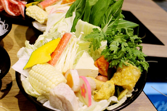 【羽諾食記】團緣精緻鍋物~台北內湖必吃火鍋-銅板價活海鮮-內湖 【羽諾食記】團緣精緻鍋物~台北內湖必吃火鍋-銅板價活海鮮-內湖