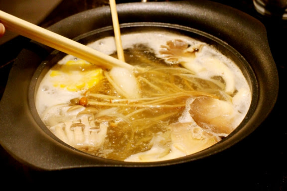 【羽諾食記】乾杯黑毛屋澳洲和牛鍋物專賣店●南港中信店●南港火鍋推薦-內湖 【羽諾食記】乾杯黑毛屋澳洲和牛鍋物專賣店●南港中信店●南港火鍋推薦-內湖