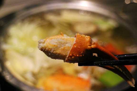 【羽諾食記】好客-音樂料理-現場LIVE演唱(市府店)●市政府捷運美食●火烤兩吃吃到飽-台北