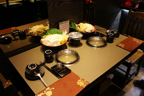 【羽諾食記】家一鍋鍋物/串燒/小酌●台北大安美味小火鍋●串燒●安和路遠企商圈美食推薦-大安