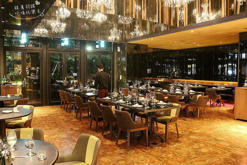 【羽諾食記】『賦樂旅居-TK SEAFOOD & STEAK-TK牛排』❤華泰飯店旗下品牌 乾式熟成牛排-賦樂旅居