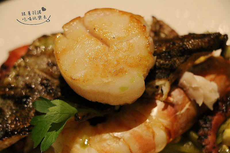 【羽諾食記】『賦樂旅居-TK SEAFOOD & STEAK-TK牛排』❤華泰飯店旗下品牌 乾式熟成牛排-賦樂旅居