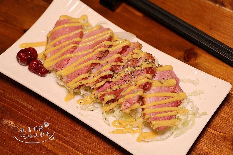 【羽諾食記】『啾伊6+(Choi6+)』❤ 捷運中山站/林森北路巷弄居酒屋推薦-Choi6+