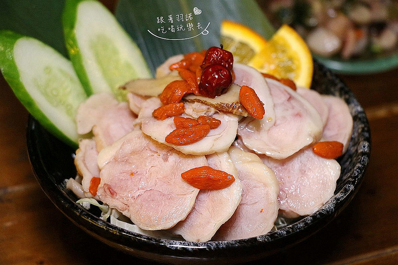 【羽諾食記】『啾伊6+(Choi6+)』❤ 捷運中山站/林森北路巷弄居酒屋推薦-Choi6+