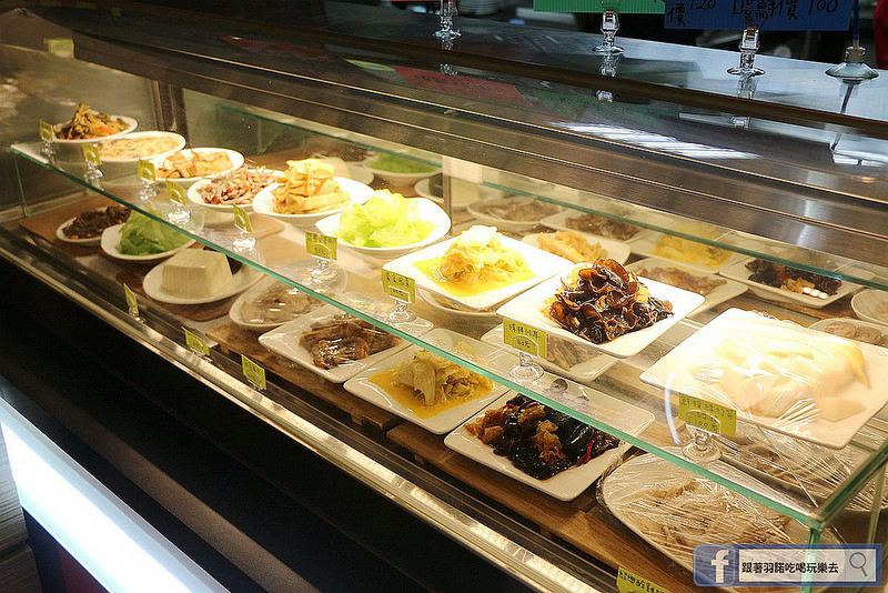 【羽諾食記】『初呼御料食堂』❤中和平價小吃/麵食❤捷運景安站美食-初呼御料食堂 【羽諾食記】『初呼御料食堂』❤中和平價小吃/麵食❤捷運景安站美食-初呼御料食堂