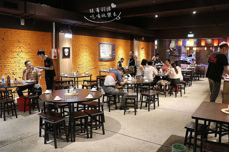【羽諾食記】『薑母六三風味串燒 / 33區熱炒生猛海鮮』❤串燒 熱炒 活海鮮 一次吃得過癮❤-33區熱炒生猛海鮮