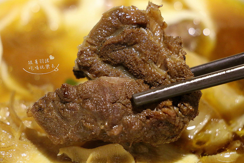 【羽諾食記】『良品牛肉麵』❤ 40年老店翻新 依然不變滿滿人情味❤台北車站牛肉麵-良品牛肉麵