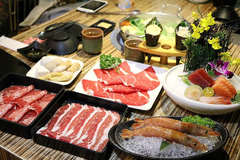 【羽諾食記】澄日式精緻料理帝王蟹鍋物♥頂級帝王蟹吃到飽♥東區SOGO美食-澄日式精緻料理帝王蟹鍋物 【羽諾食記】澄日式精緻料理帝王蟹鍋物♥頂級帝王蟹吃到飽♥東區SOGO美食-澄日式精緻料理帝王蟹鍋物